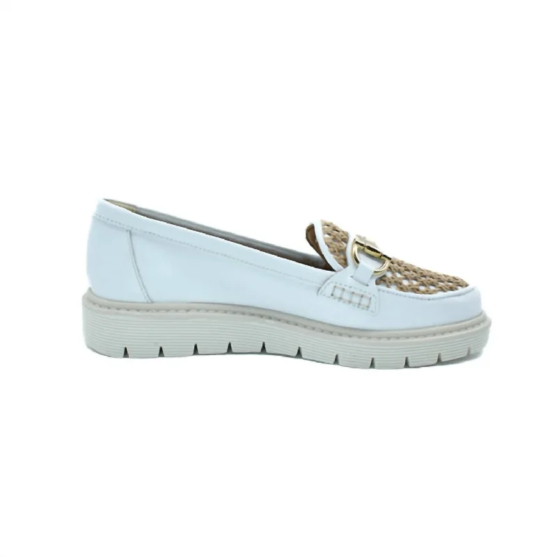 Maila Loafer In White/cuoio